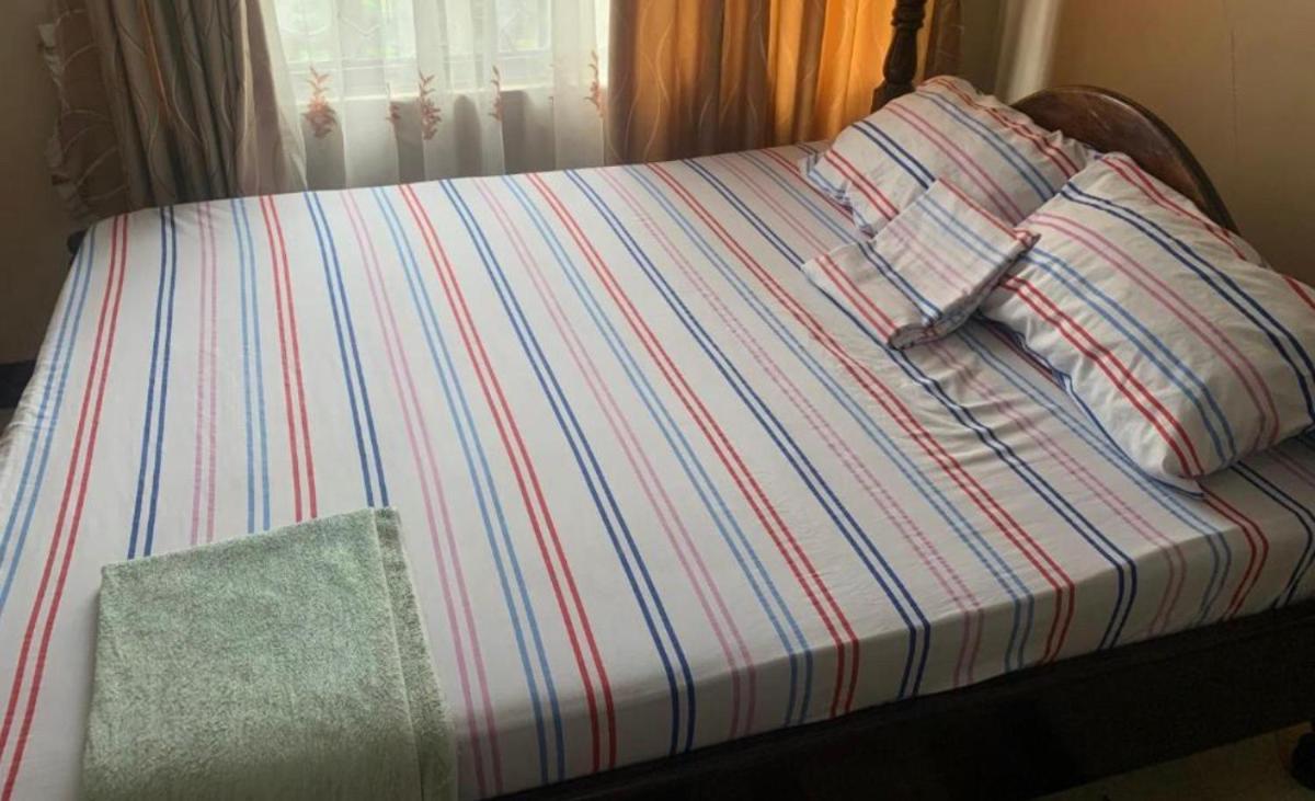 Tatys homestay Dar es Salaam Luaran gambar