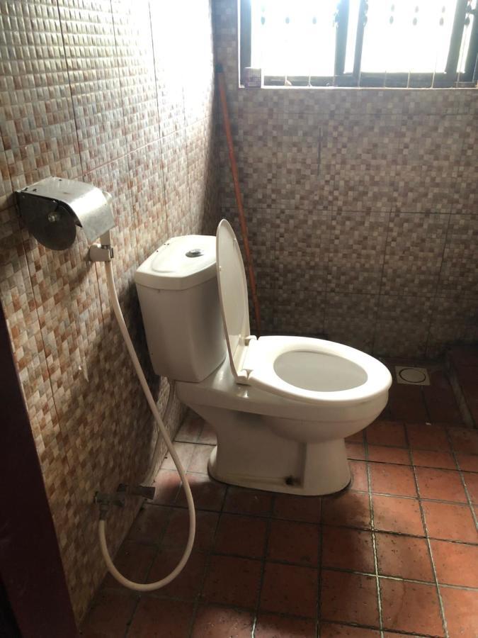 Tatys homestay Dar es Salaam Luaran gambar