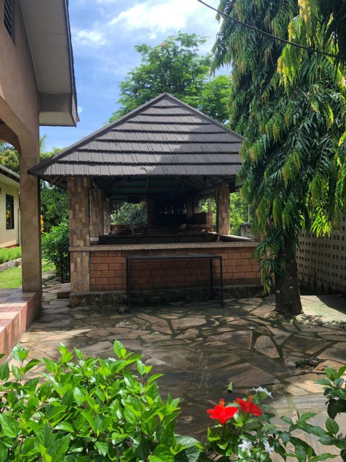 Tatys homestay Dar es Salaam Luaran gambar